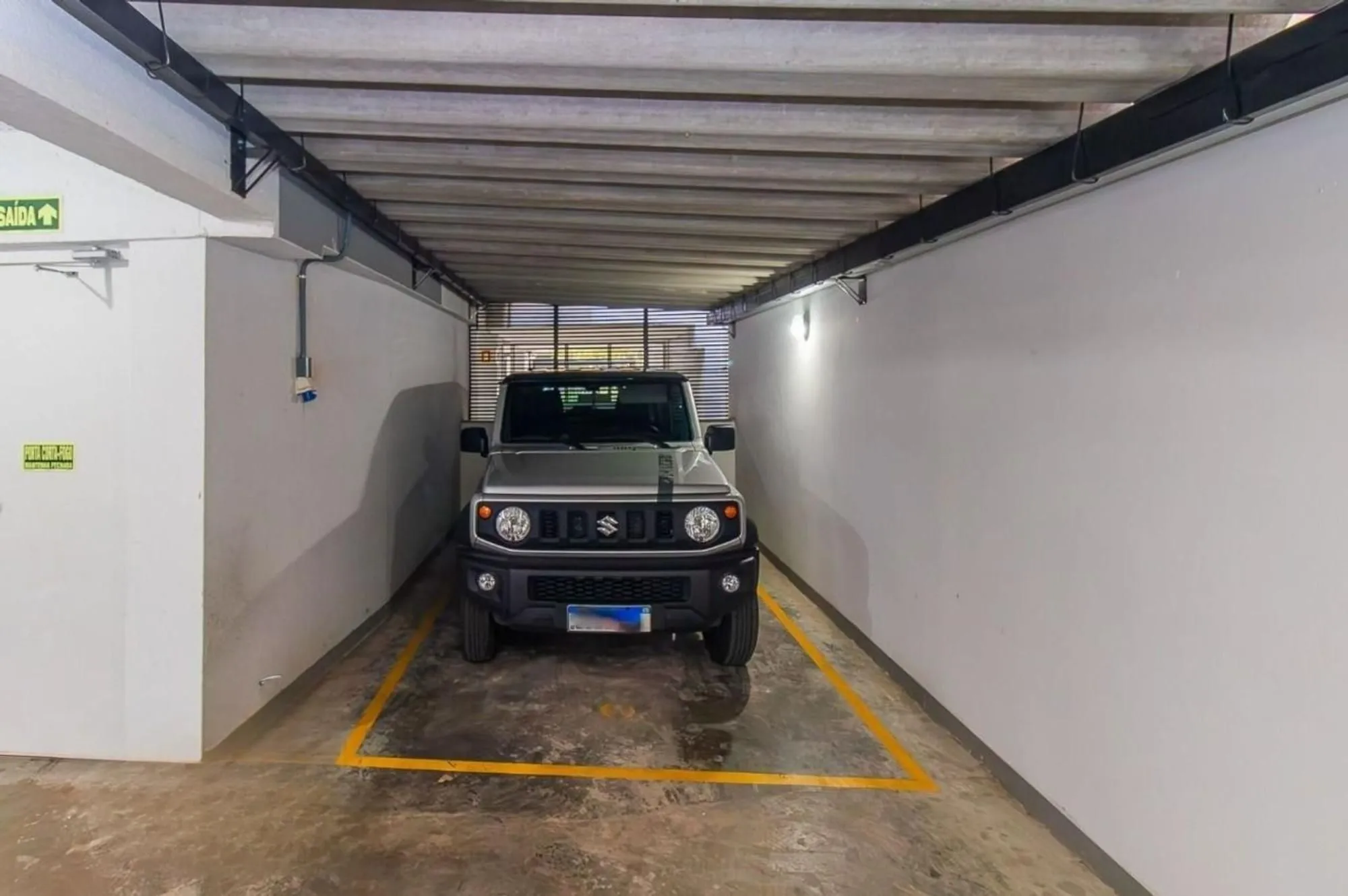 Imagem Apartamento com 83m² e 2 dormitórios, 2 suítes, 3 vagas no bairro Petrópolis