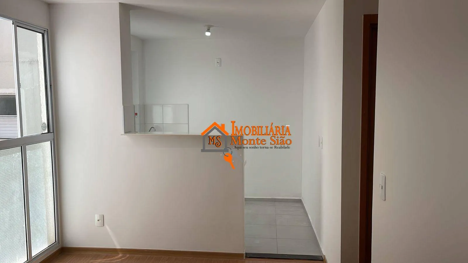 Foto do imóvel Apartamento com 2 dormitórios à venda, 38 m² por R$ 295.000,00 - Jardim Rosa de Franca - Guarulhos/SP