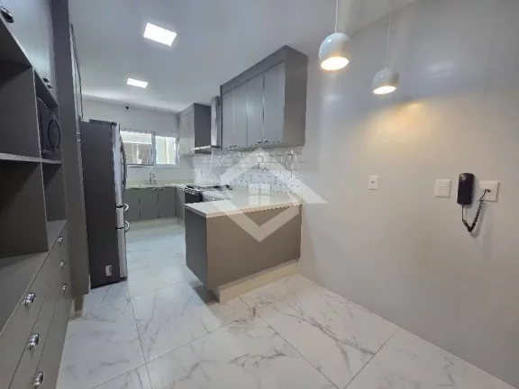 Imagem Casa Triplex Alto Luxo - Mobiliada- 5 suítes- Barra da Tijuca