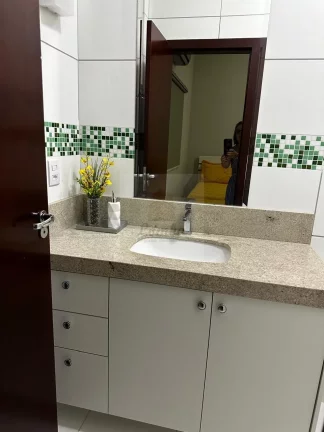 Imagem Imóvel de luxo em condomínio fechado no Lago do Manso com 5 quartos, 4 suítes e vista deslumbrante em Chapada dos Guimarães-MT