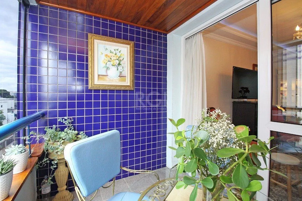Imagem Apartamento para Venda - 72m², 2 dormitórios, 1 vaga - Passo da Areia
