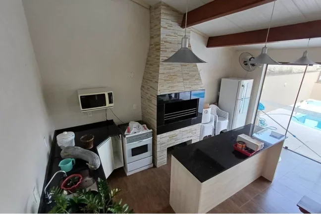 Imagem Casa para venda no bairro Jardim do Salso em Porto Alegre