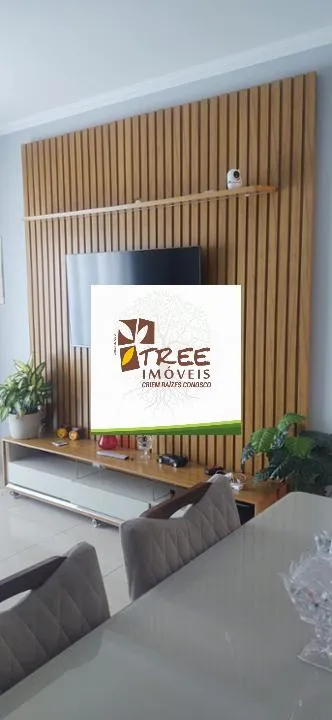 Imagem VENDA DE SOBRADO NO SCAFFID II, EM ITAQUAQUECETUBA/SP, 150m² com 2 suítes, salas amplas, cozinha planejada, quintal e 03 vagas. CONSULTE-NOS.