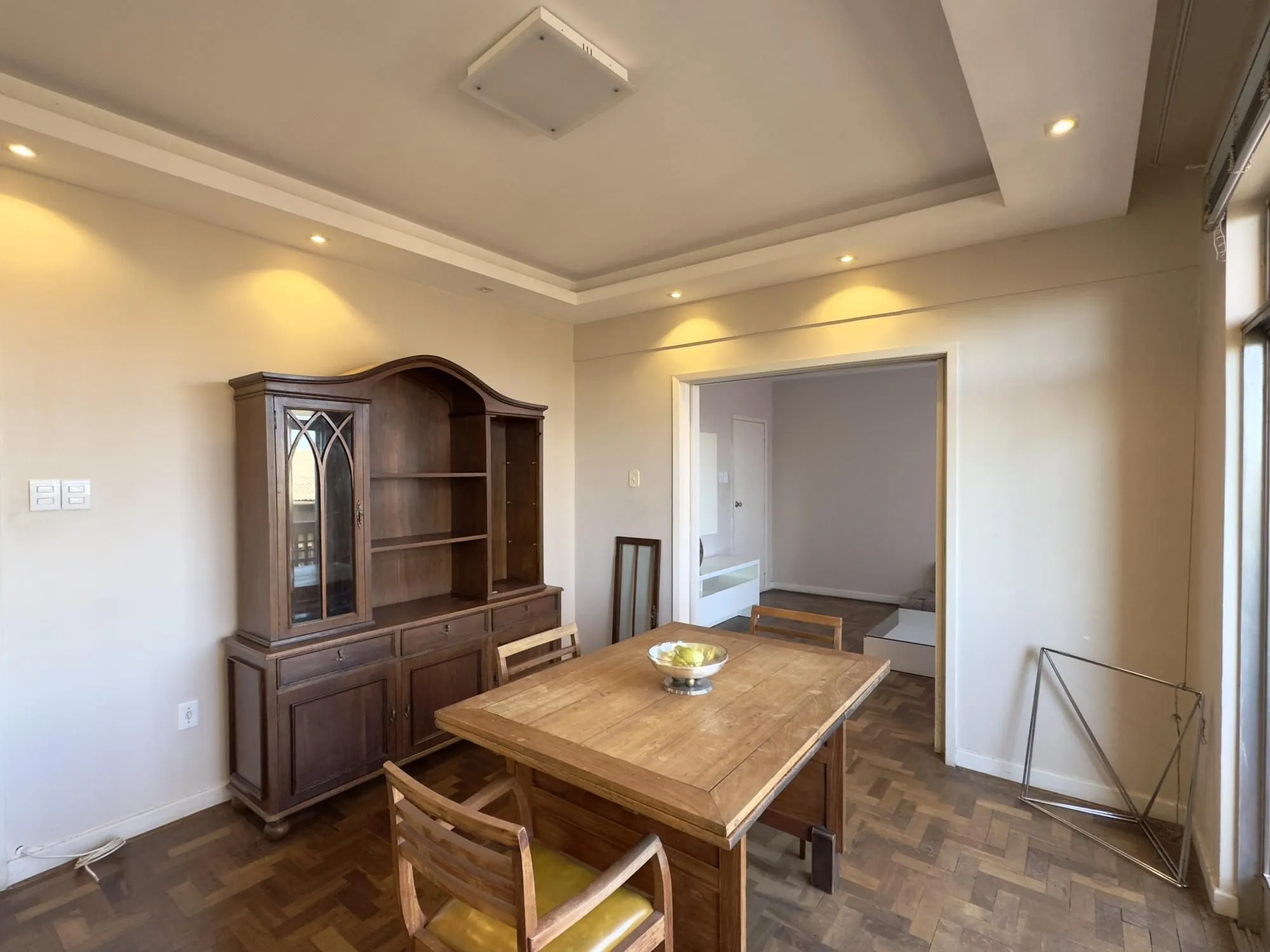 Imagem APARTAMENTO 3 DORMITÓRIOS COM LINDA VISTA DA CATEDRAL NO CENTRO HISTÓRICO