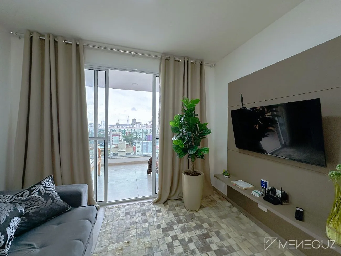 Imagem Apartamento 2 quartos a venda totalmente mobiliado e decorado na Praia do Morro