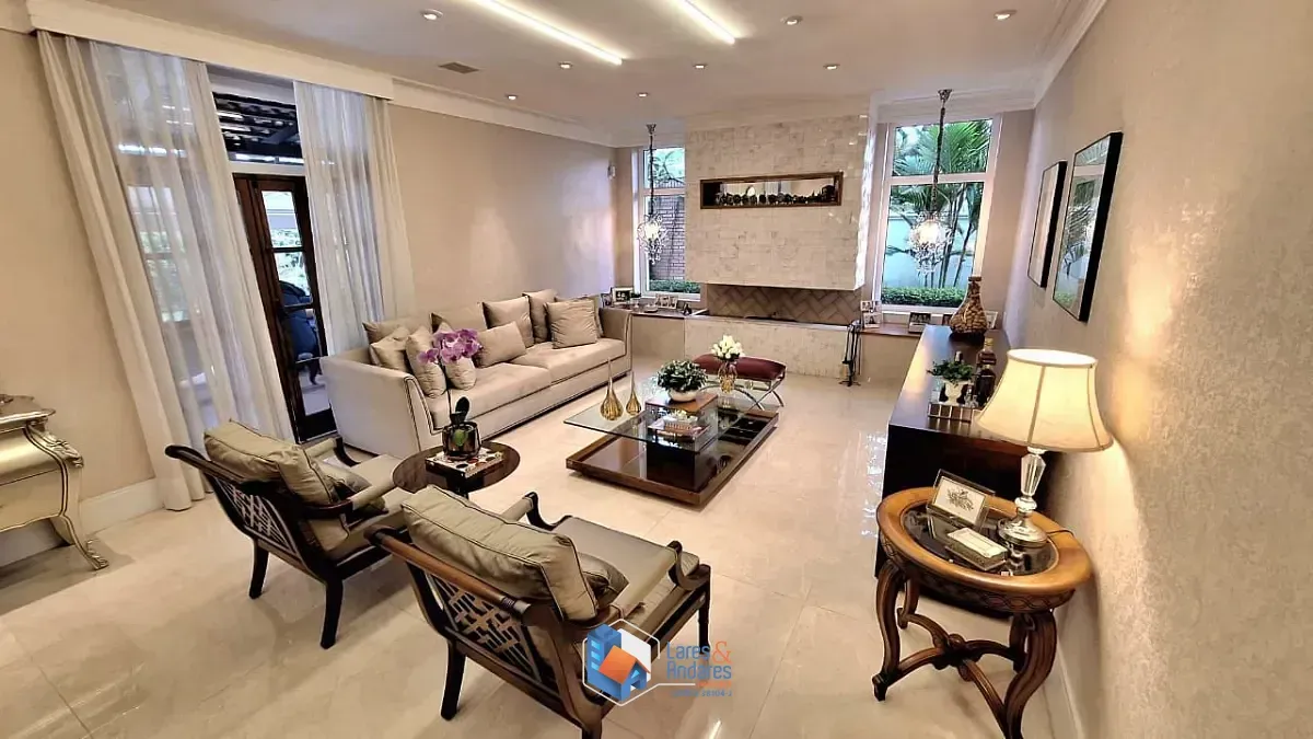 Foto do imóvel Casa para venda em Jardim Leonor com 3 quartos, sendo 3 suítes, 442m² em Rua Rubens do Amaral