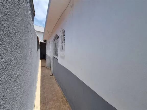 Imagem Casa com 3 dormitórios à venda, 140 m² por R$ 370.000,00 - Maracanã - Praia Grande/SP
