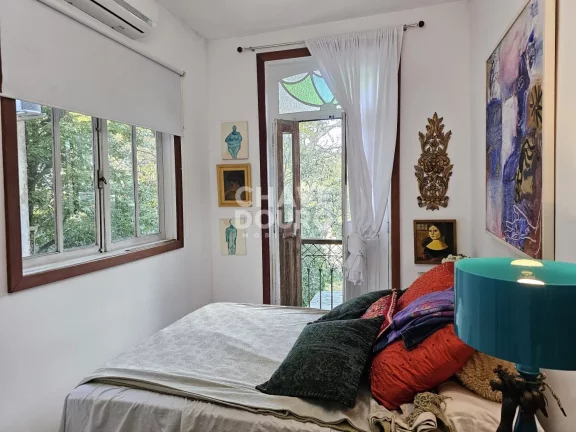 Imagem Charmosa casa com 2 quartos e 1 escritório, para venda em Santa Teresa, Rio de Janeiro
