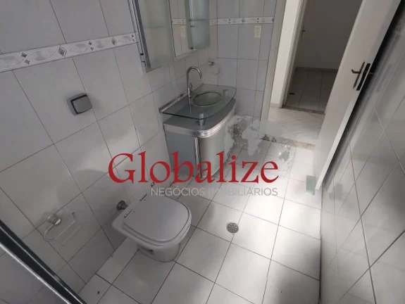 Imagem APARTAMENTO DE 2 DORMITÓRIOS COM DEPENDÊNCIA COMPLETA DE EMPREGADA NO BAIRRO DO EMBARÉ EM SANTOS (SP) POR R$.470.000,00