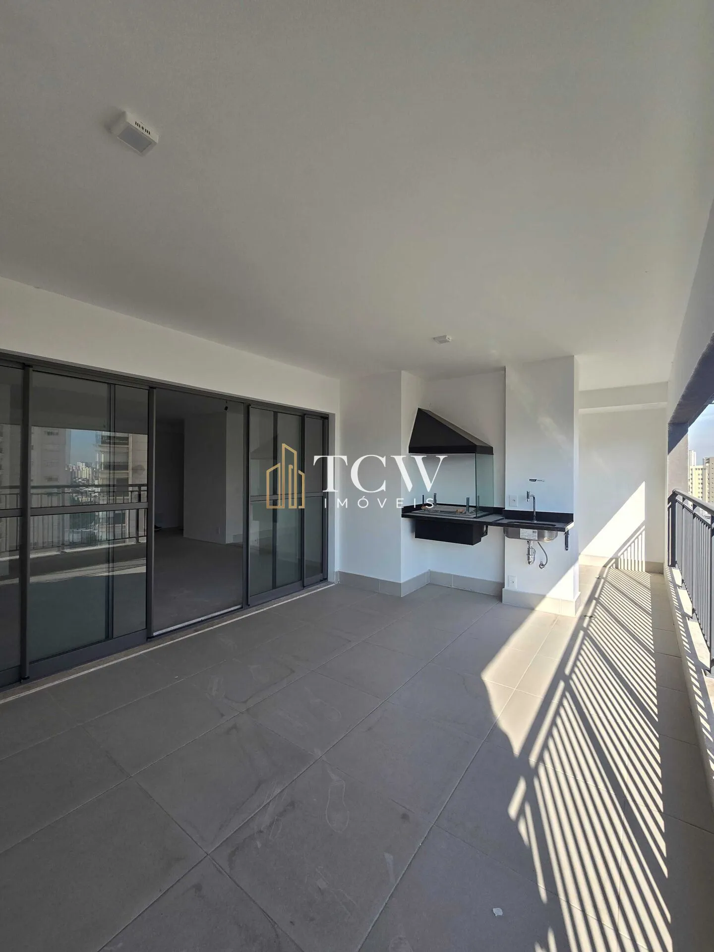 Imagem Apartamento à Venda no Grand Living Nova Klabin | 121 m² | 3 Suítes | Andar Alto | Contra Piso | 2 Vagas
