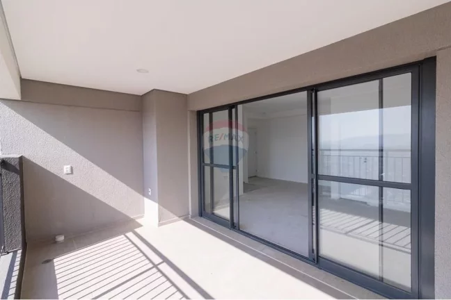Imagem Apartamento NOVO, 2 suítes, 200 metros do Metro