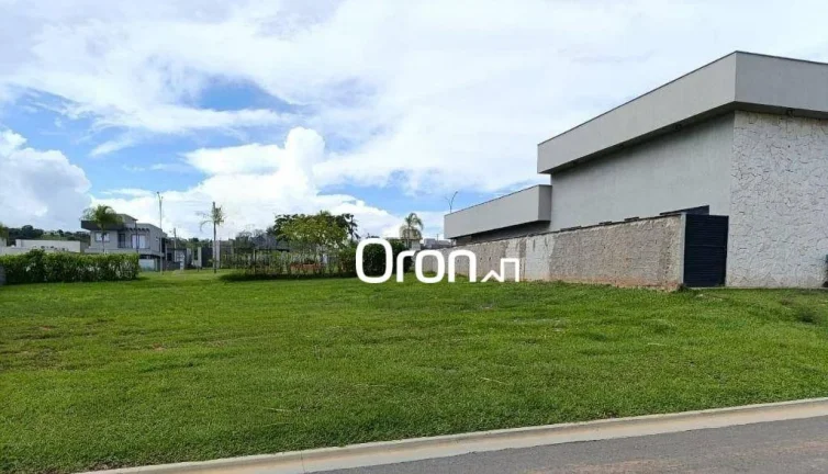 Imagem Terreno à venda, 360 m² por R$ 368.000,00 - Jardins Bolonha - Senador Canedo/GO