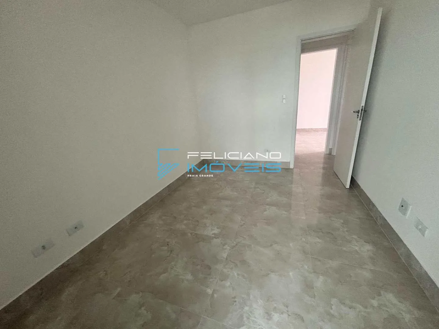 Imagem Apartamento com 3 quartos, Flórida, Praia Grande - R$ 999 mil, Cod: 6932