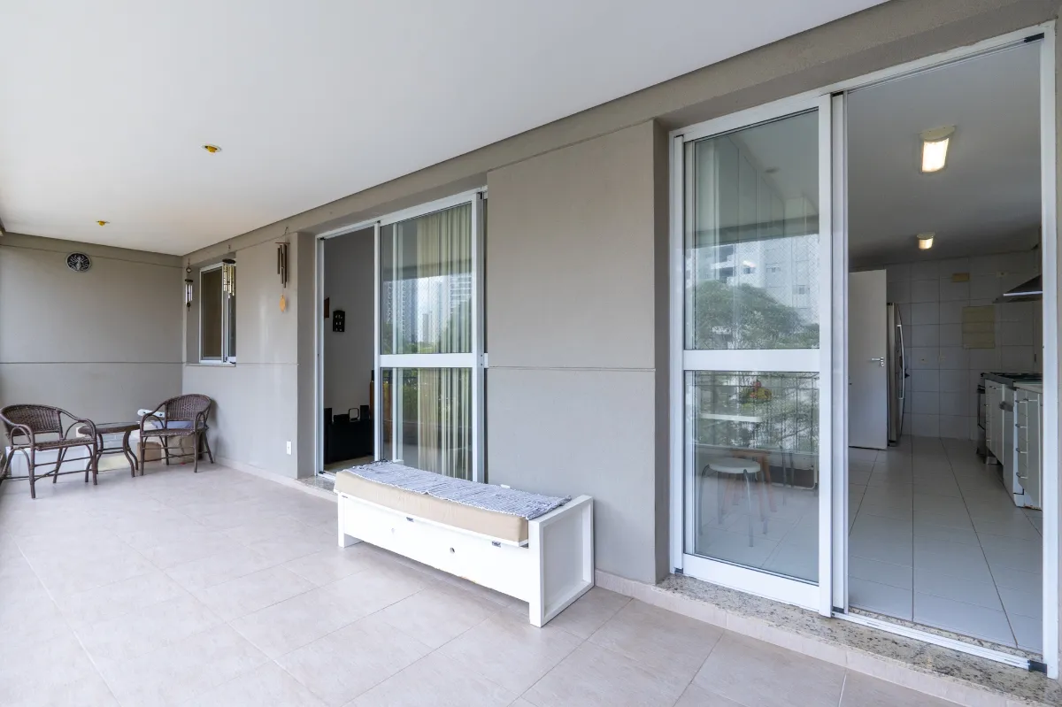 Imagem Apartamento para venda em Vila Andrade com 4 quartos, sendo 3 suítes, 170m2