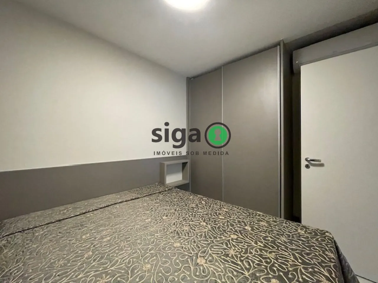 Imagem Apartamento mobiliado para VENDA com 2 dorms, sendo 1 suite, 1 vg com vista eterna para o Jd Europa
