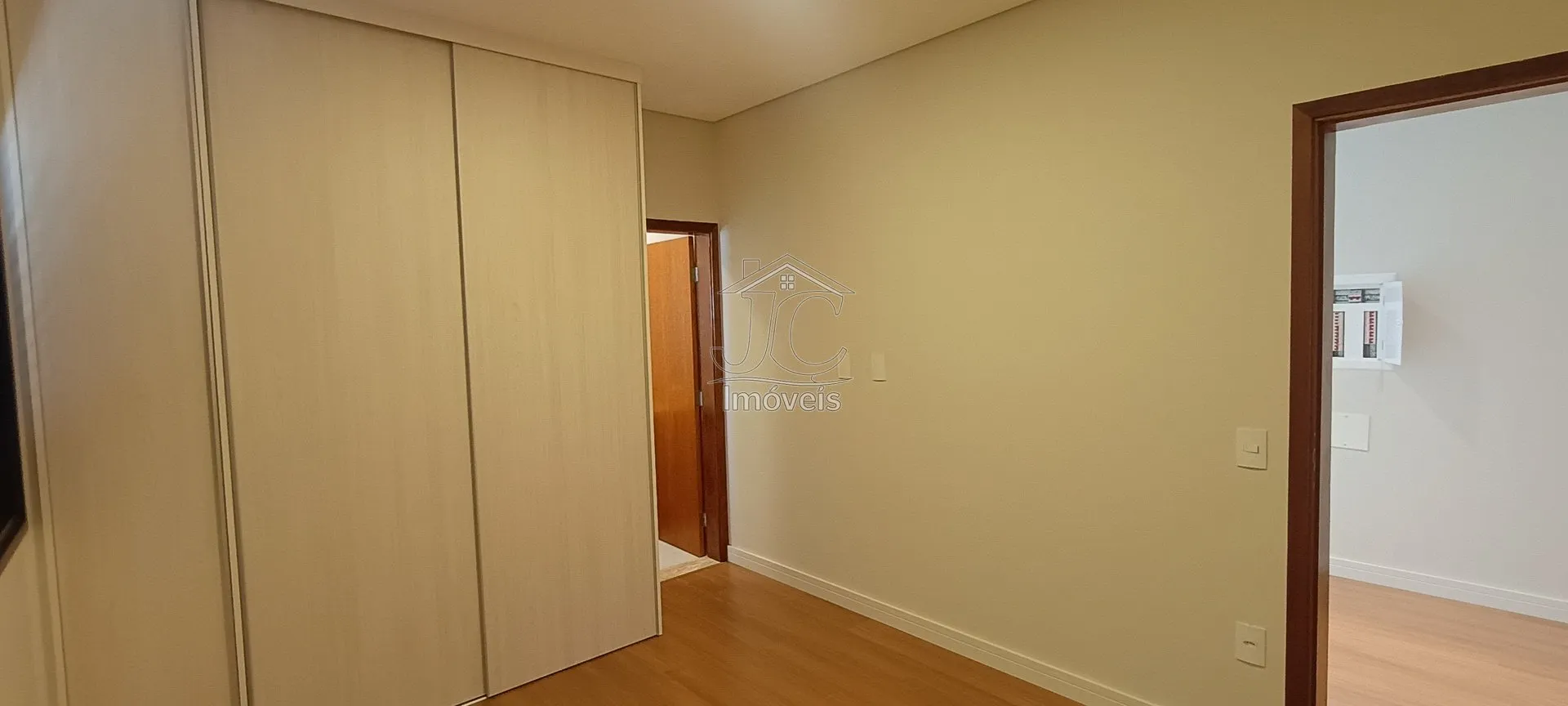 Imagem Casa com 3 suítes à venda no Condomínio Vita Verdi em Valinhos