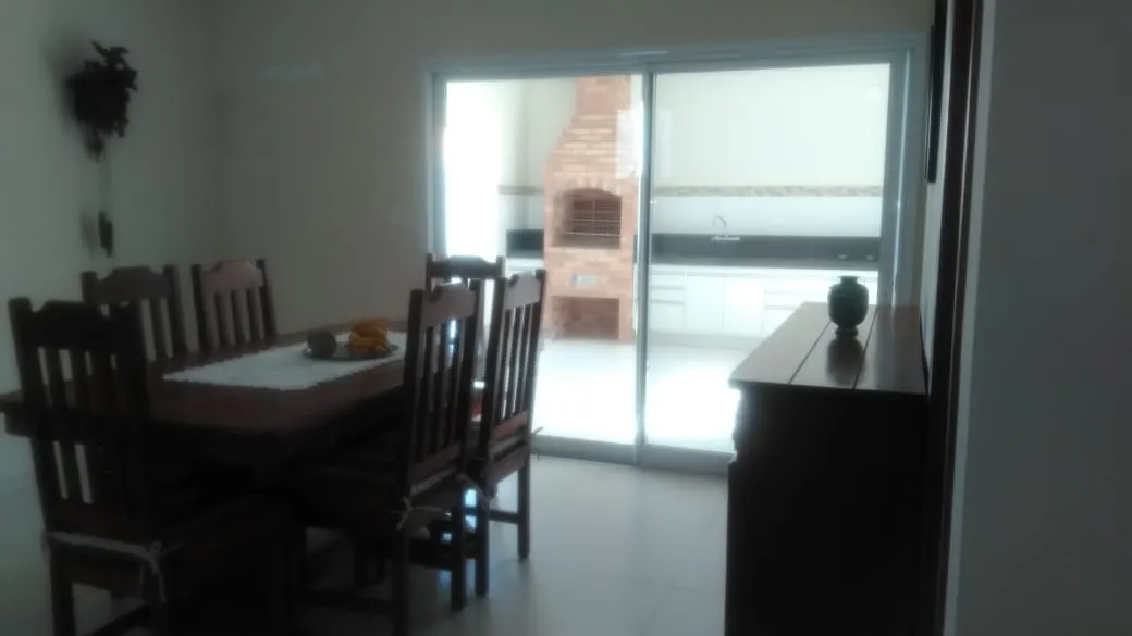 Imagem Casa à venda 4 Suites, 3 Vagas, 603M², Condomínio Real Ville, Pindamonhangaba - SP | Condomínio Real Ville
