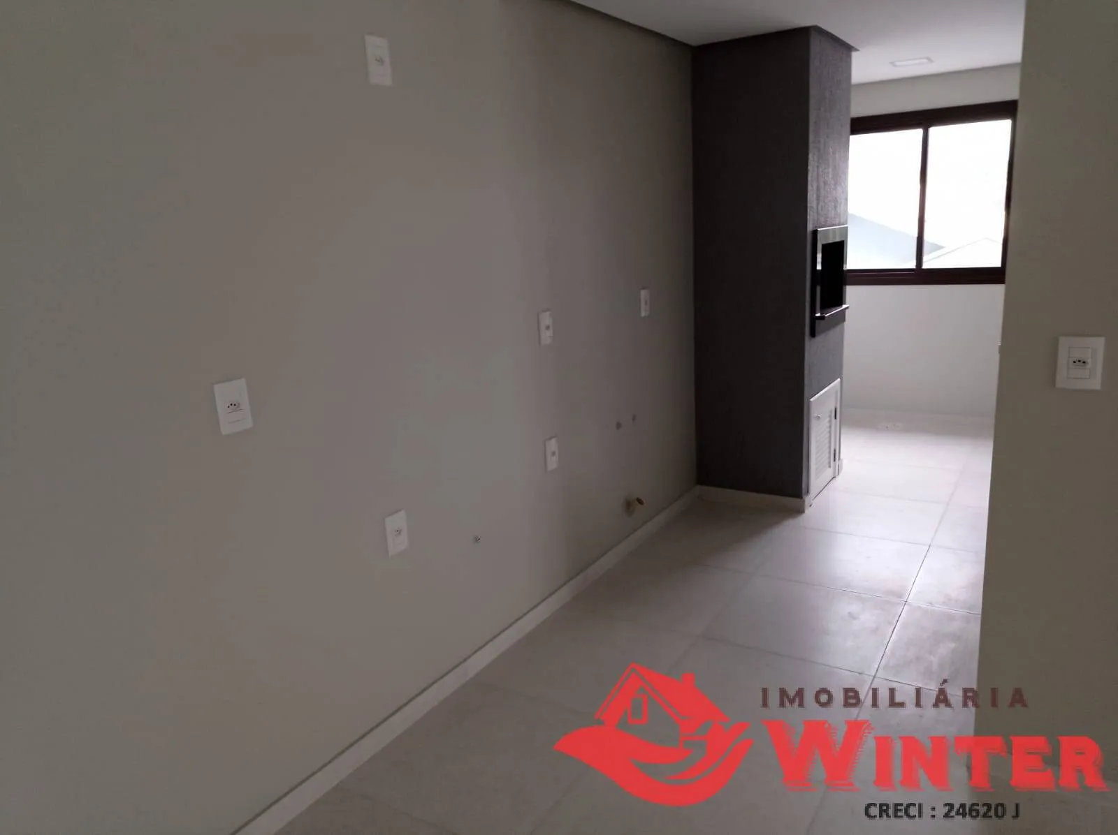 Imagem Apartamento de 2 quartos no centro de Feliz.