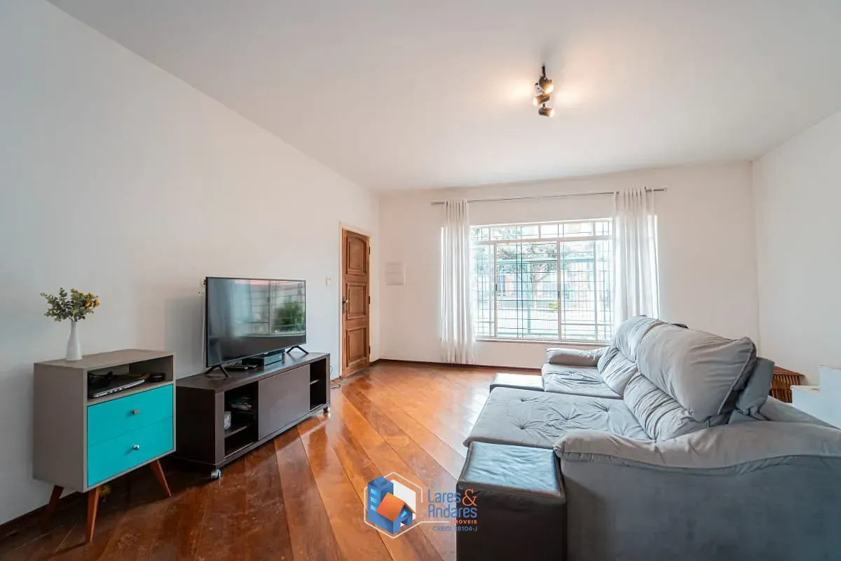 Imagem Casa para venda em Planalto Paulista com 3 quartos, sendo 1 suíte, 150m²