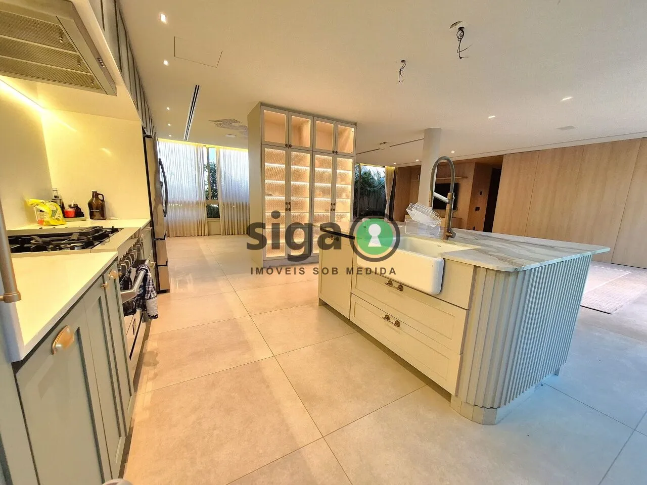 Imagem Casa em Condomínio a venda no Cidade Jardim com 5 quartos