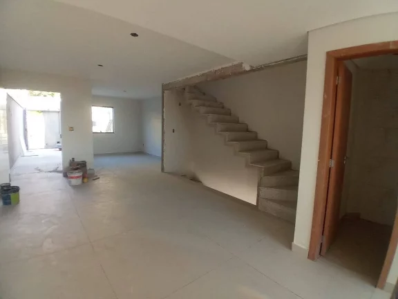 Imagem Casa geminada, 3 quartos sendo 1 suíte - Santa Amélia