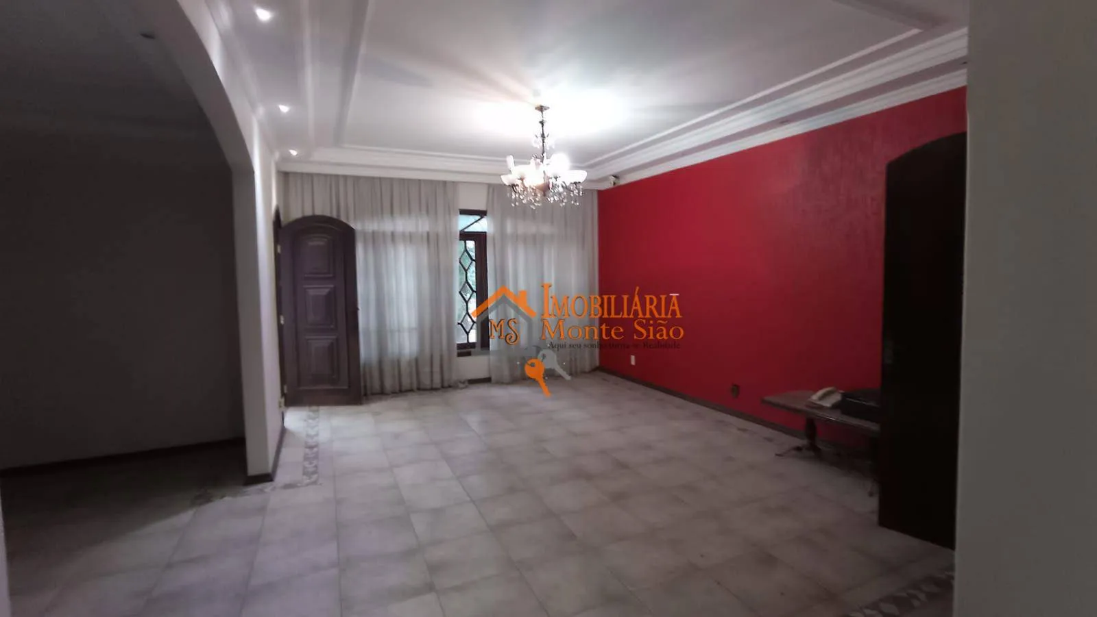 Imagem Sobrado com 5 dormitórios à venda, 570 m² por R$ 1.500.000,00 - Jardim Santa Mena - Guarulhos/SP