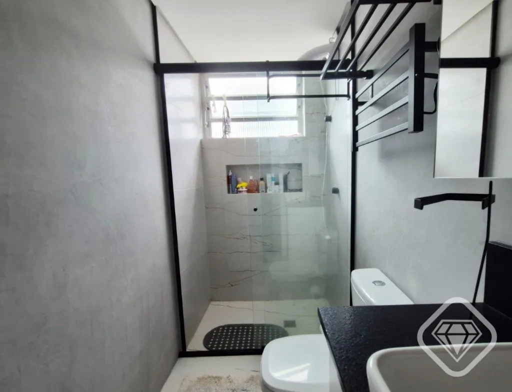 Imagem Apartamento finamente mobiliado no bairro Camaquã!
Já viu uma reforma de Alto Padrão?

Apartament...