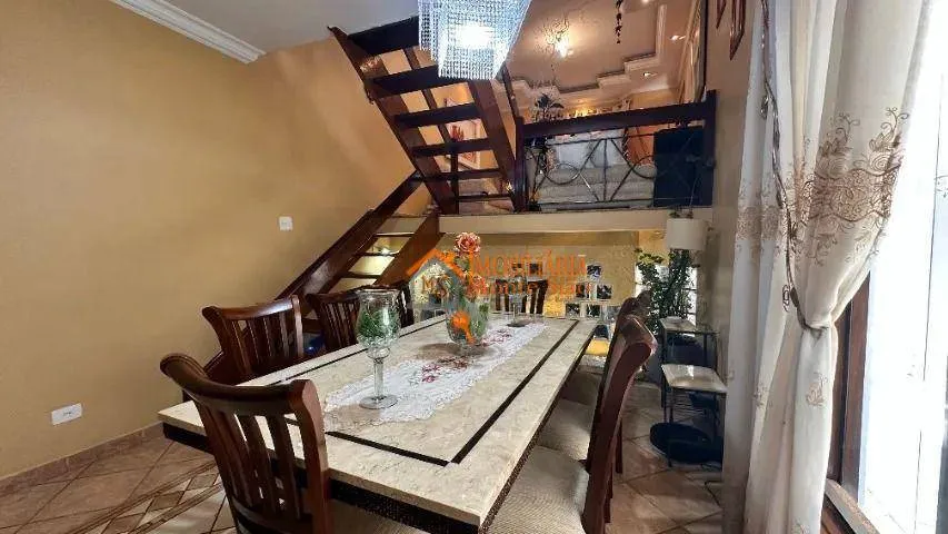 Imagem Casa com 4 dormitórios à venda, 220 m² por R$ 1.279.000,00 - Jardim Santa Clara - Guarulhos/SP