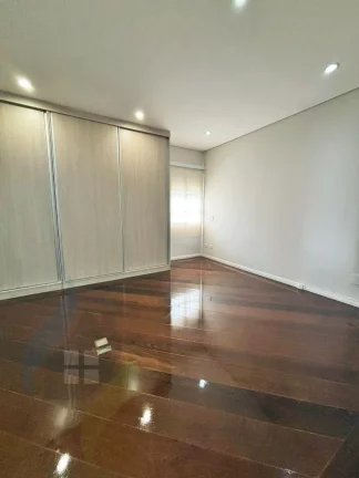 Imagem Cobertura com 4 suítes, 6 banheiros, 4 vagas, com 400m² em Chácara Inglesa, São Bernardo do Campo