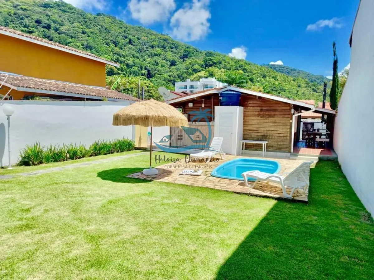 Foto do imóvel Excelente casa à venda na Praia das Toninhas em Ubatuba - a 250m do mar