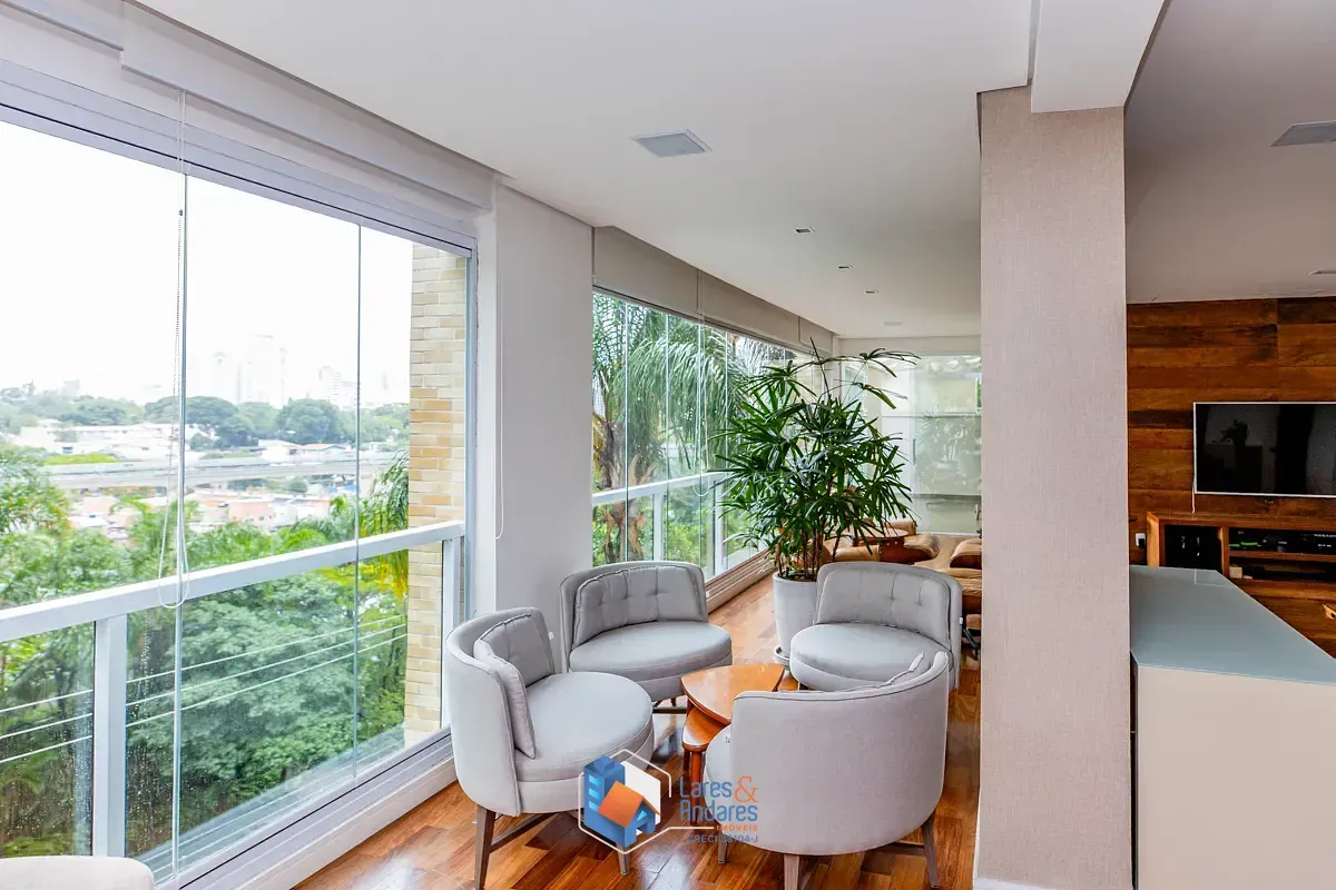 Imagem Apartamento para venda em Campo Belo com 3 quartos, sendo 3 suítes, 242m²