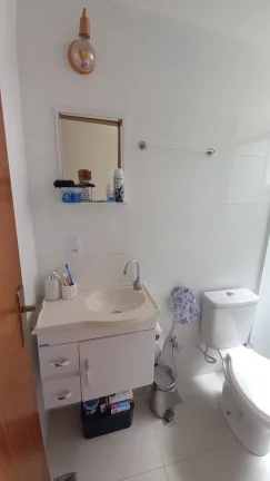 Imagem Vendo este lindo apto no bairro Conego, Nova Friburgo.