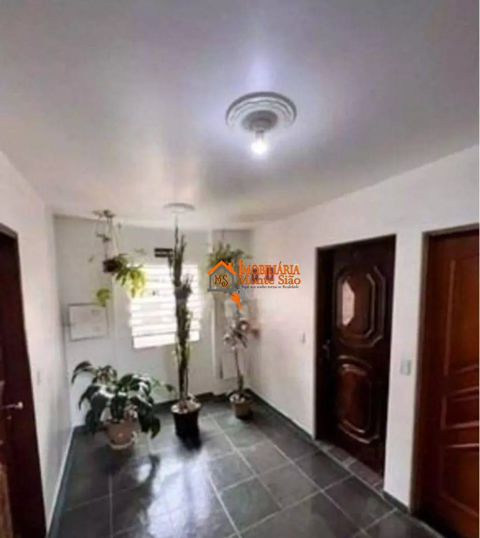 Imagem Apartamento com 2 dormitórios à venda, 56 m² por R$ 219.000,00 - Jardim Iporanga - Guarulhos/SP