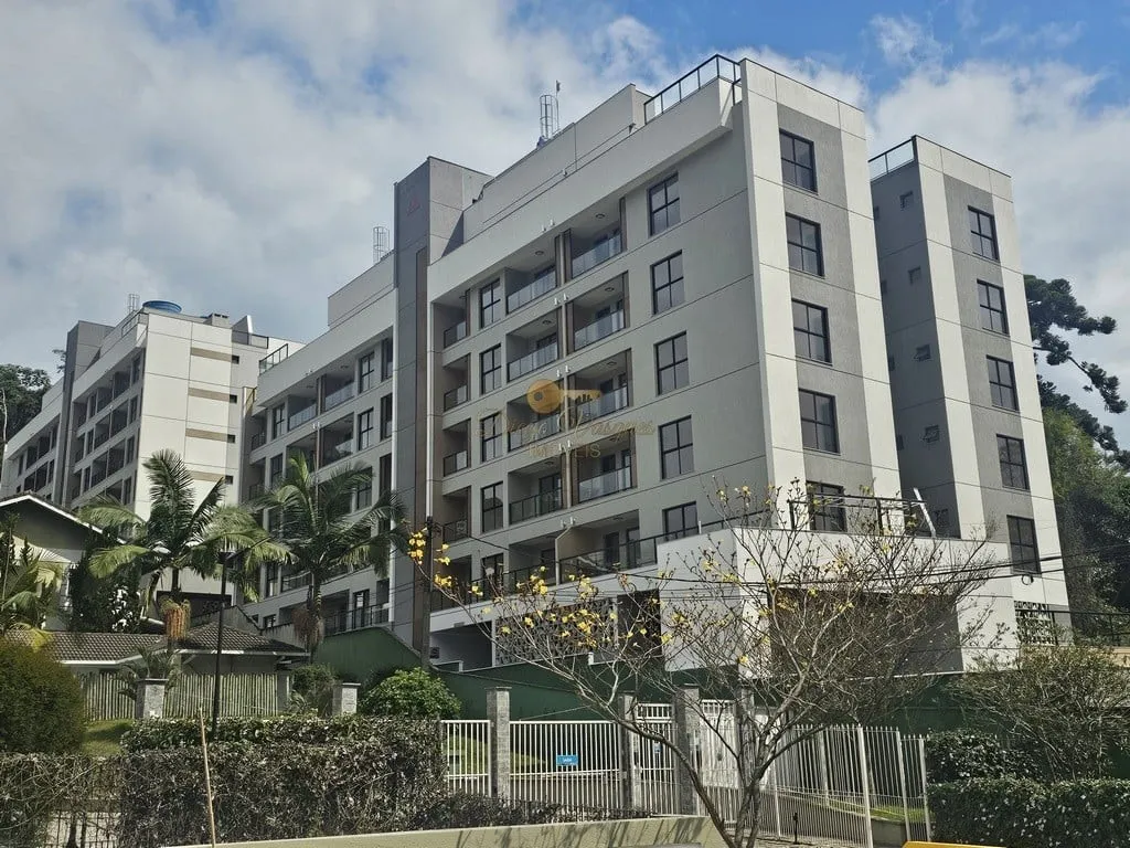 Imagem Cobertura para Venda em Teresópolis / RJ no bairro Várzea