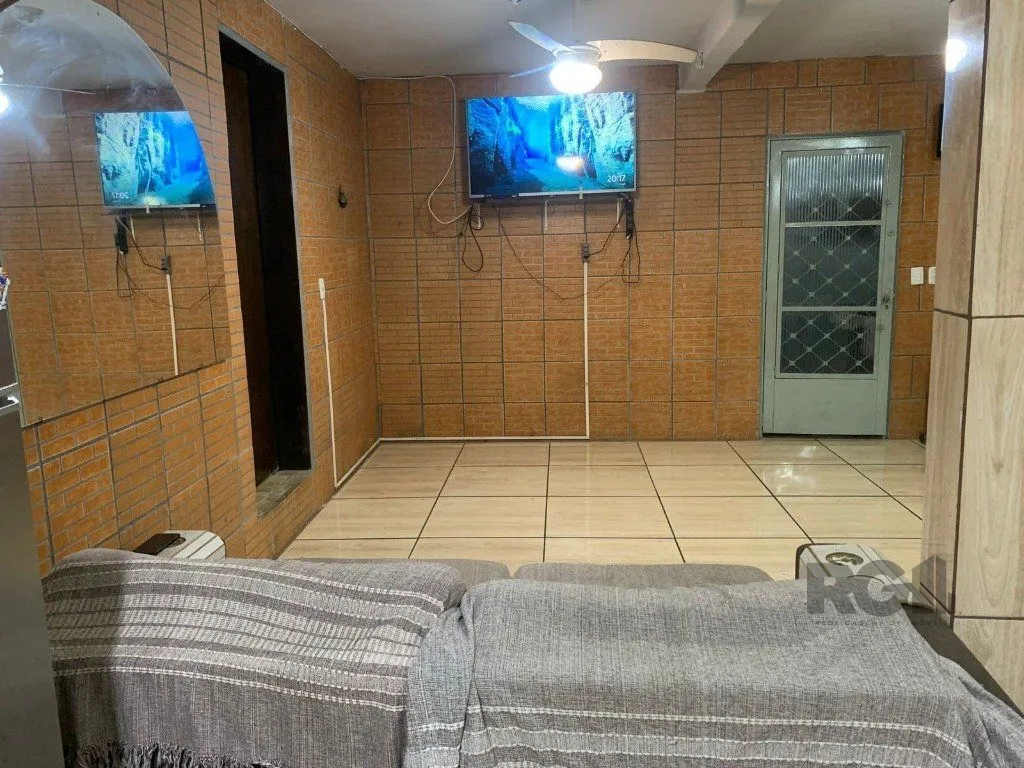 Imagem Vende-se casa 3 quartos com suíte e 3 vagas de garagem - 130m² - Jardim Itu Sabará
