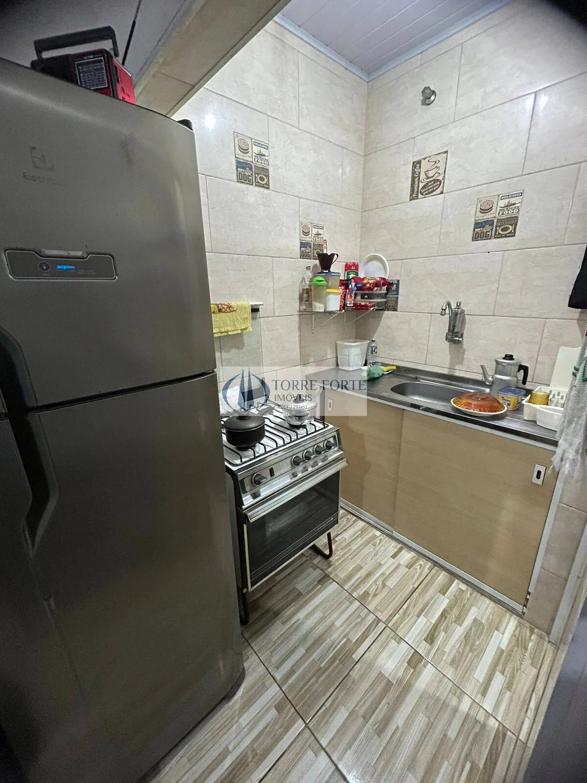 Imagem Apartamento todo reformado com ar condicionado, 60 metros da Praia