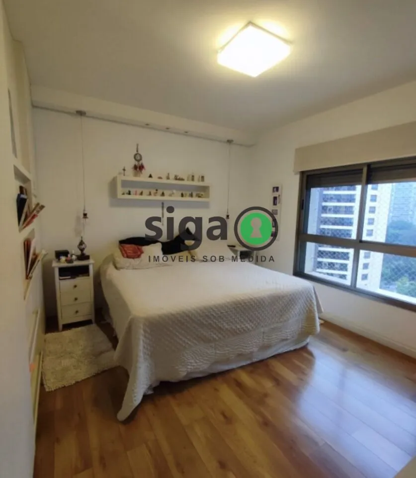 Imagem Apartamento à venda, 210m2 com 3 suítes e 4 vagas no Portal do Morumbi.