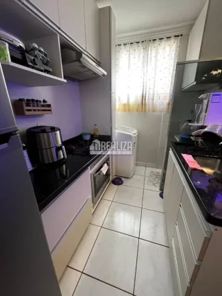 Imagem Apartamento com 2 Dormitórios e Móveis Planejados no Condomínio Upper, no bairro Conjunto Pontal