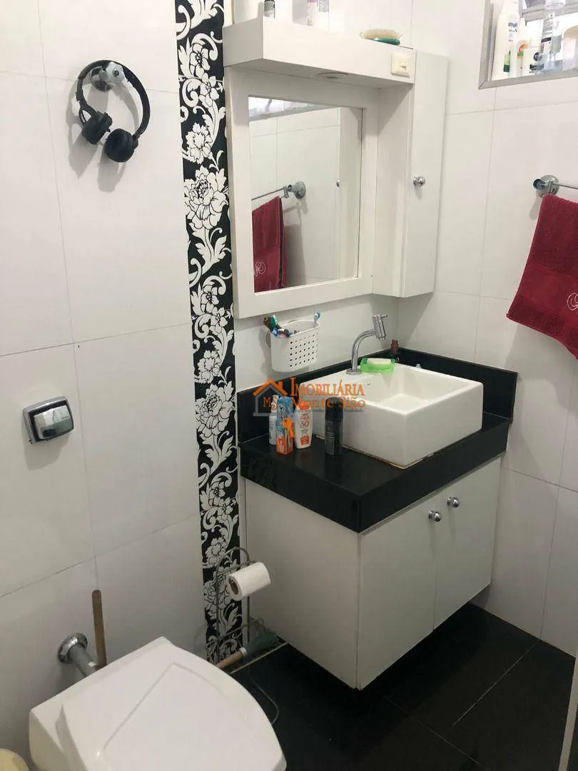 Imagem Casa com 3 dormitórios à venda, 166 m² por R$ 750.000,00 - Vila Rosália - Guarulhos/SP
