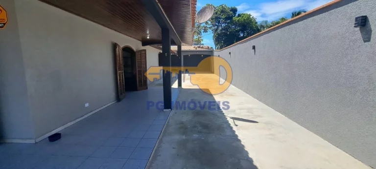 Imagem RESIDENCIA PARA 13 PESSOAS A 700M DO MAR