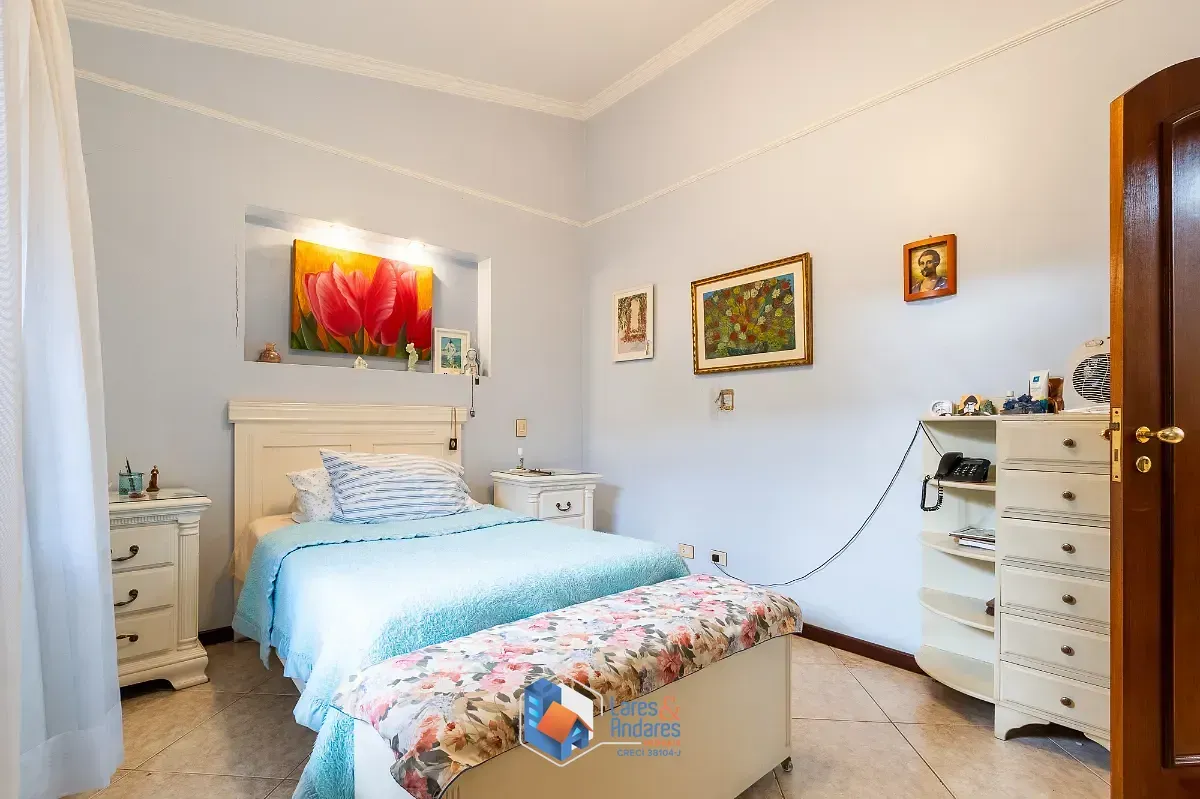 Imagem Casa para venda em Planalto Paulista com 2 quartos, sendo 2 suítes, 230m²