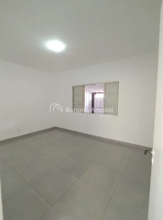 Imagem Casa Térrea para Locação, 02 quartos 

2 dormitórios espaçosos;
1 banheiro social;
Sala de esta...