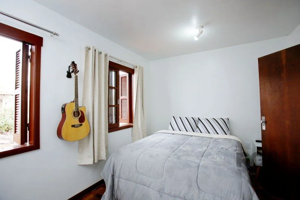 Imagem Casa 3 Dormitório(s) Bairro Petrópolis