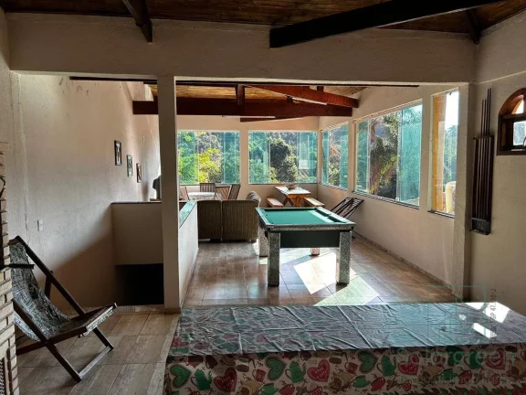 Imagem A venda propriedade com 1.400 m² de terreno e 3 imóveis - 890 mil