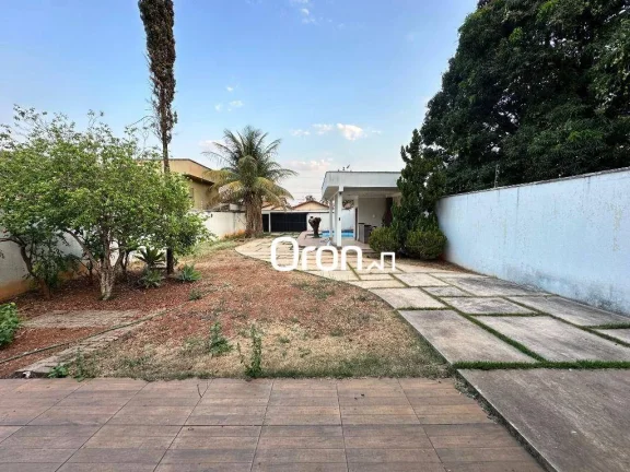 Imagem Sobrado à venda, 360 m² por R$ 1.198.000,00 - Vila Rezende - Goiânia/GO