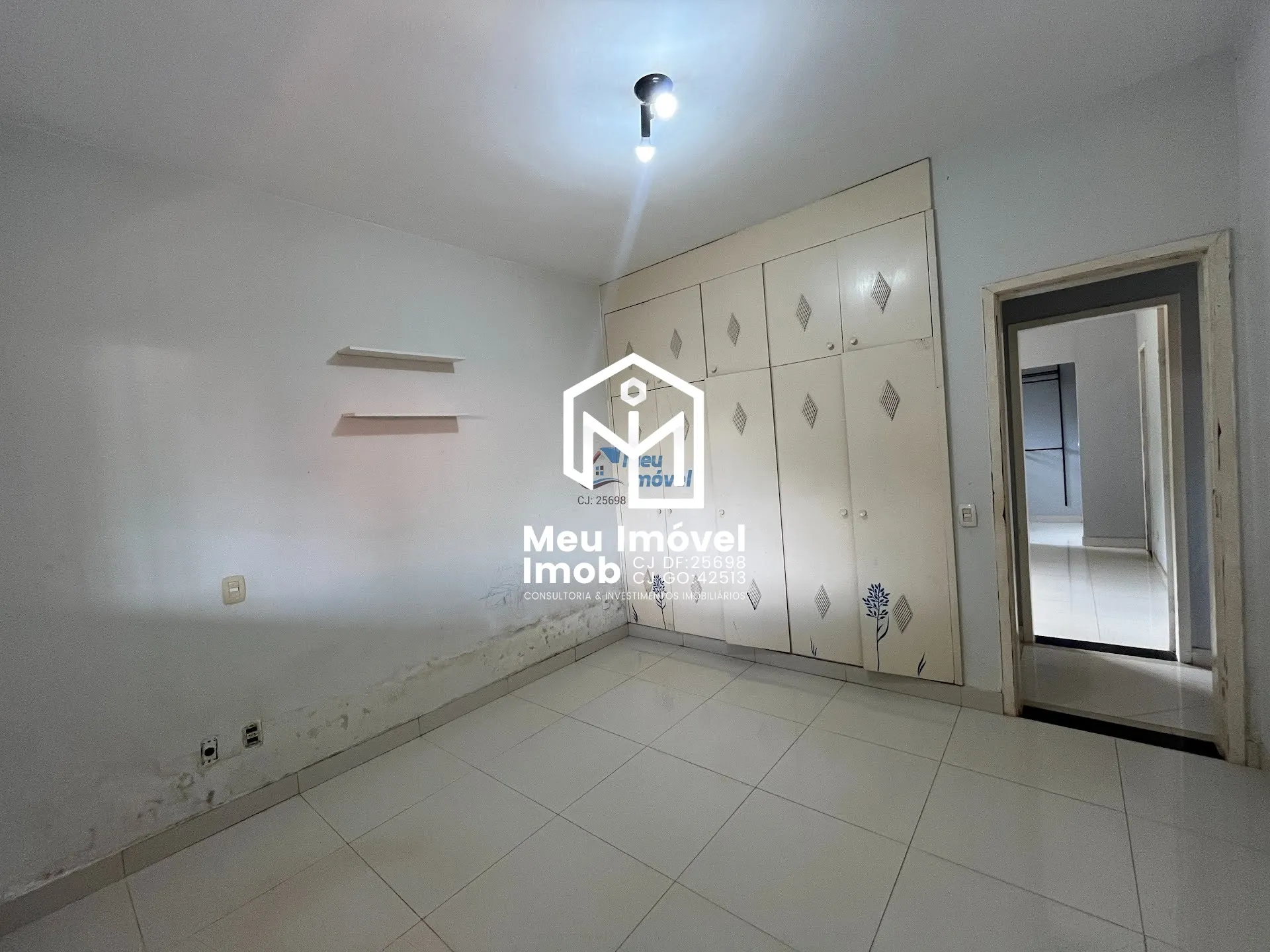 Imagem Casa 3 Quarto 1 Suíte 4 Vagas 230m² Terreno 800m² Taguatinga