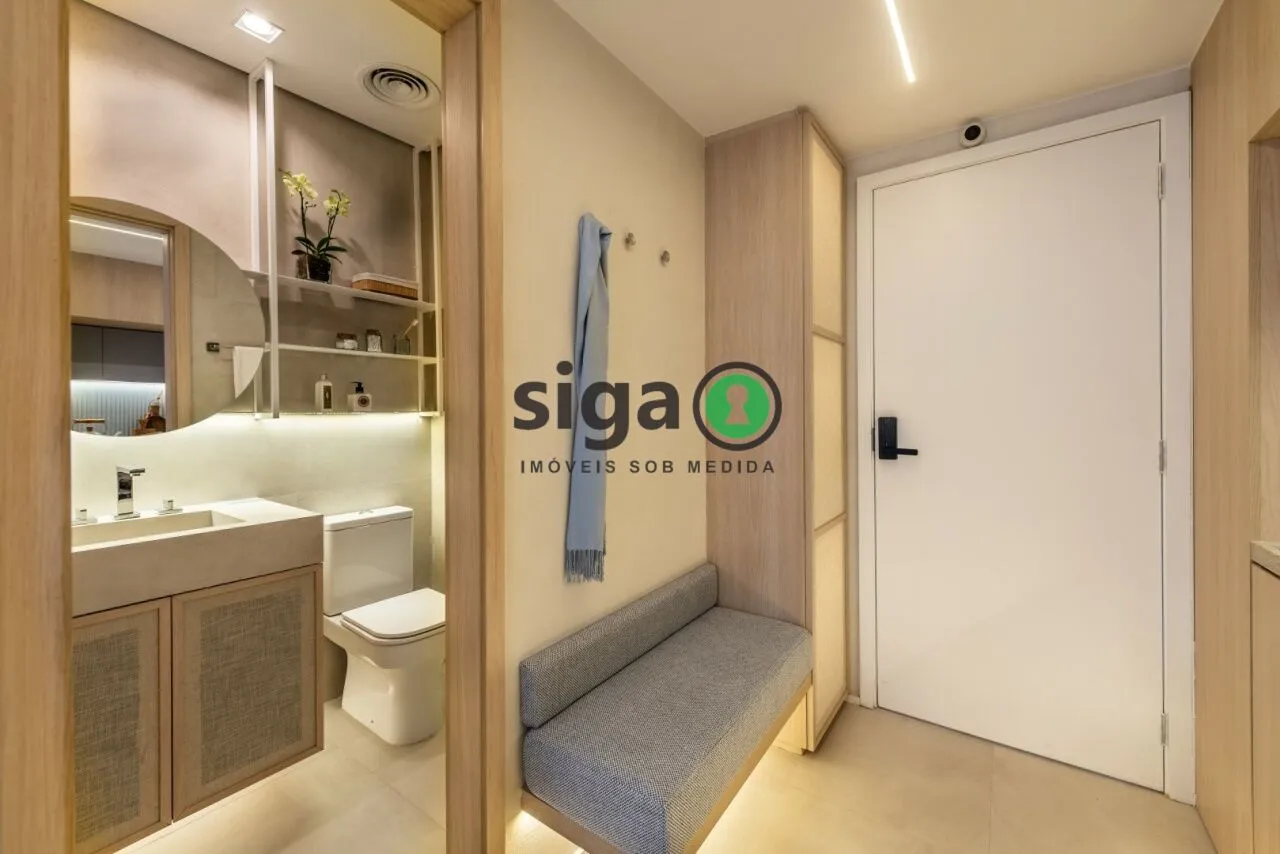 Imagem Studio pé direito 3,70m em um dos endereços mais desejados de São Paulo.