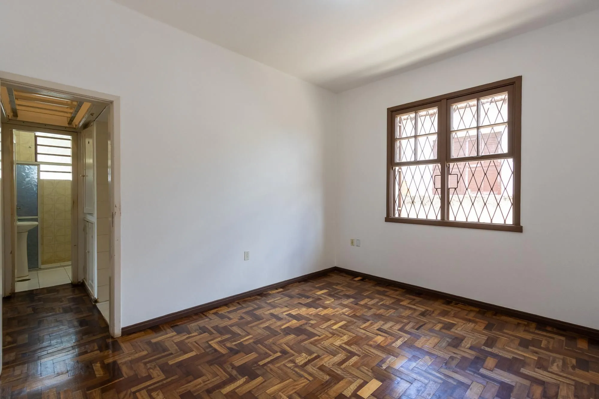 Imagem CASA 2 DORMITÓRIOS NO SANTA TEREZA