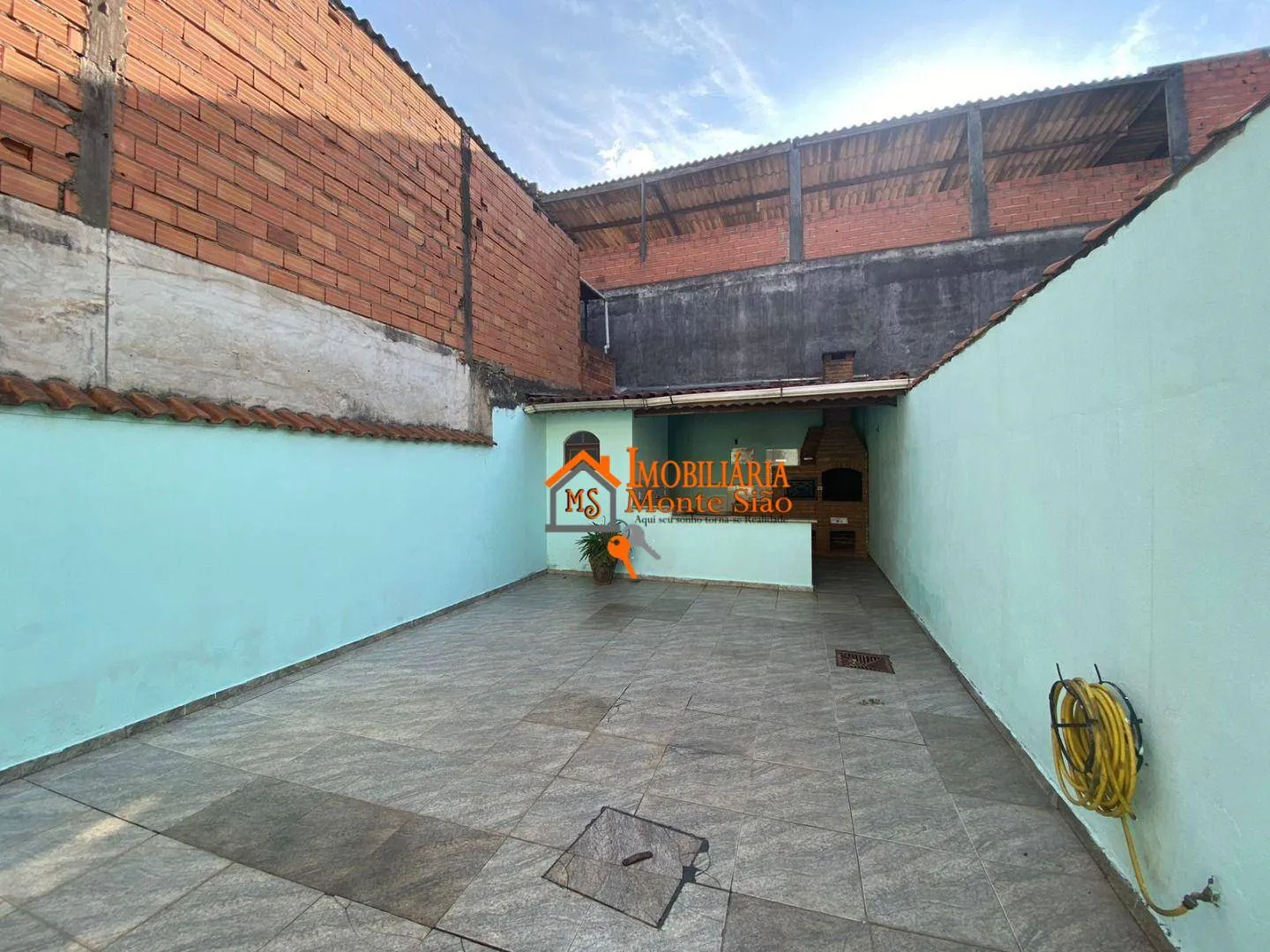 Imagem Sobrado à venda por R$ 720.800,00 - Vila Nova Bonsucesso - Guarulhos/SP