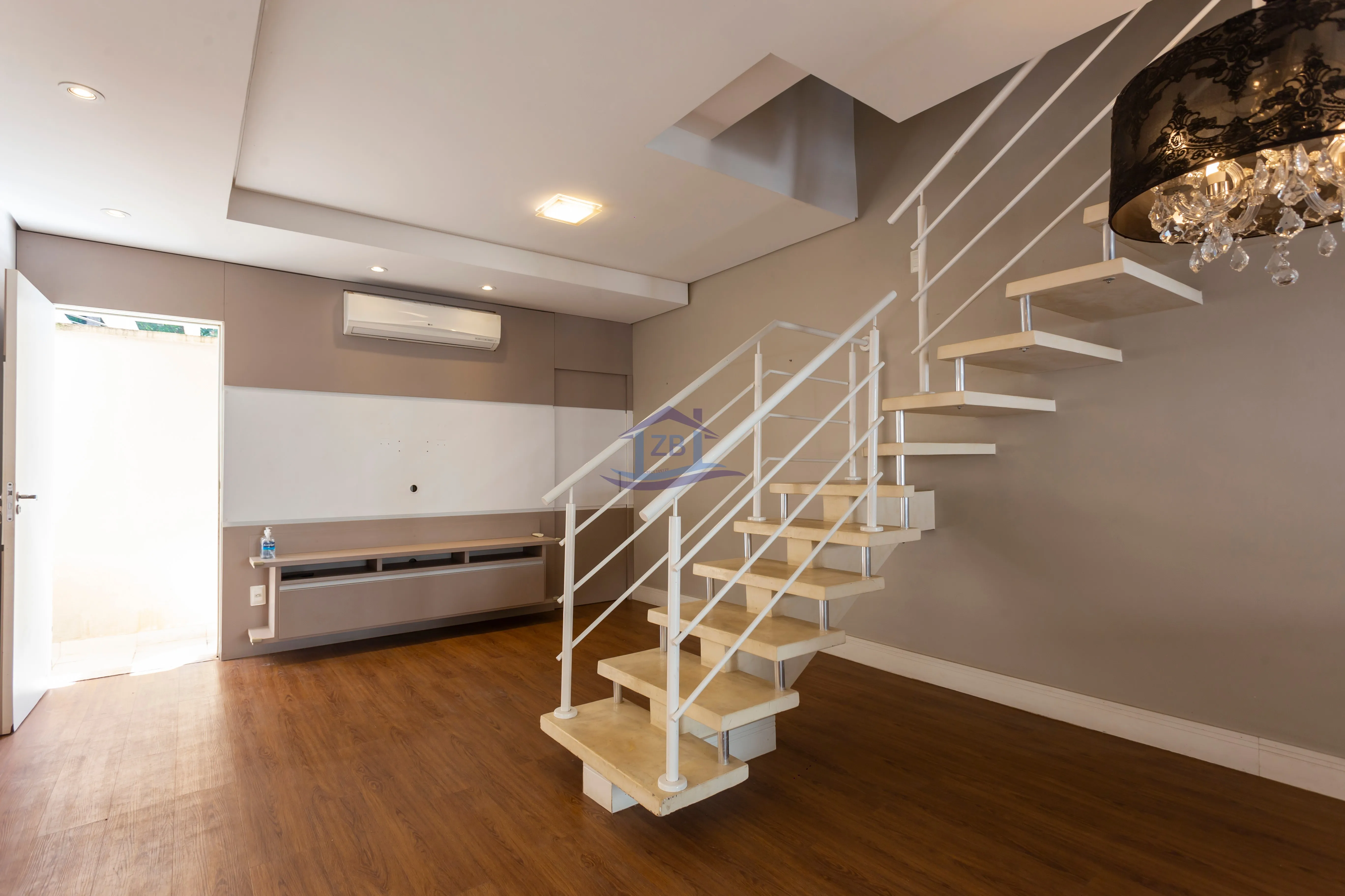 Imagem CASA RESIDENCIAL em COTIA - SP, CHÁCARA PAVOEIRO